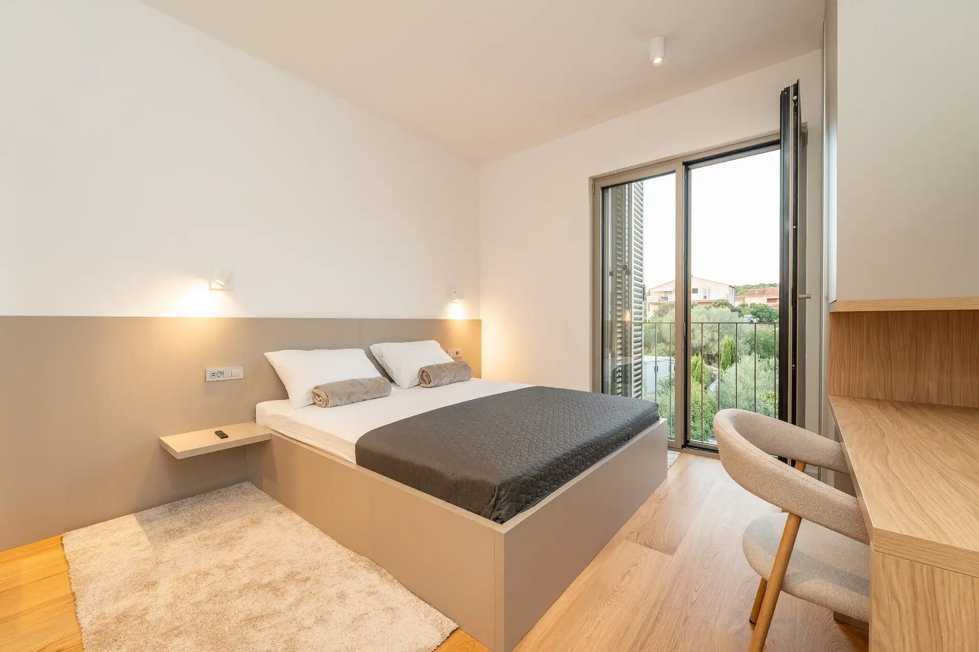 Apartment P