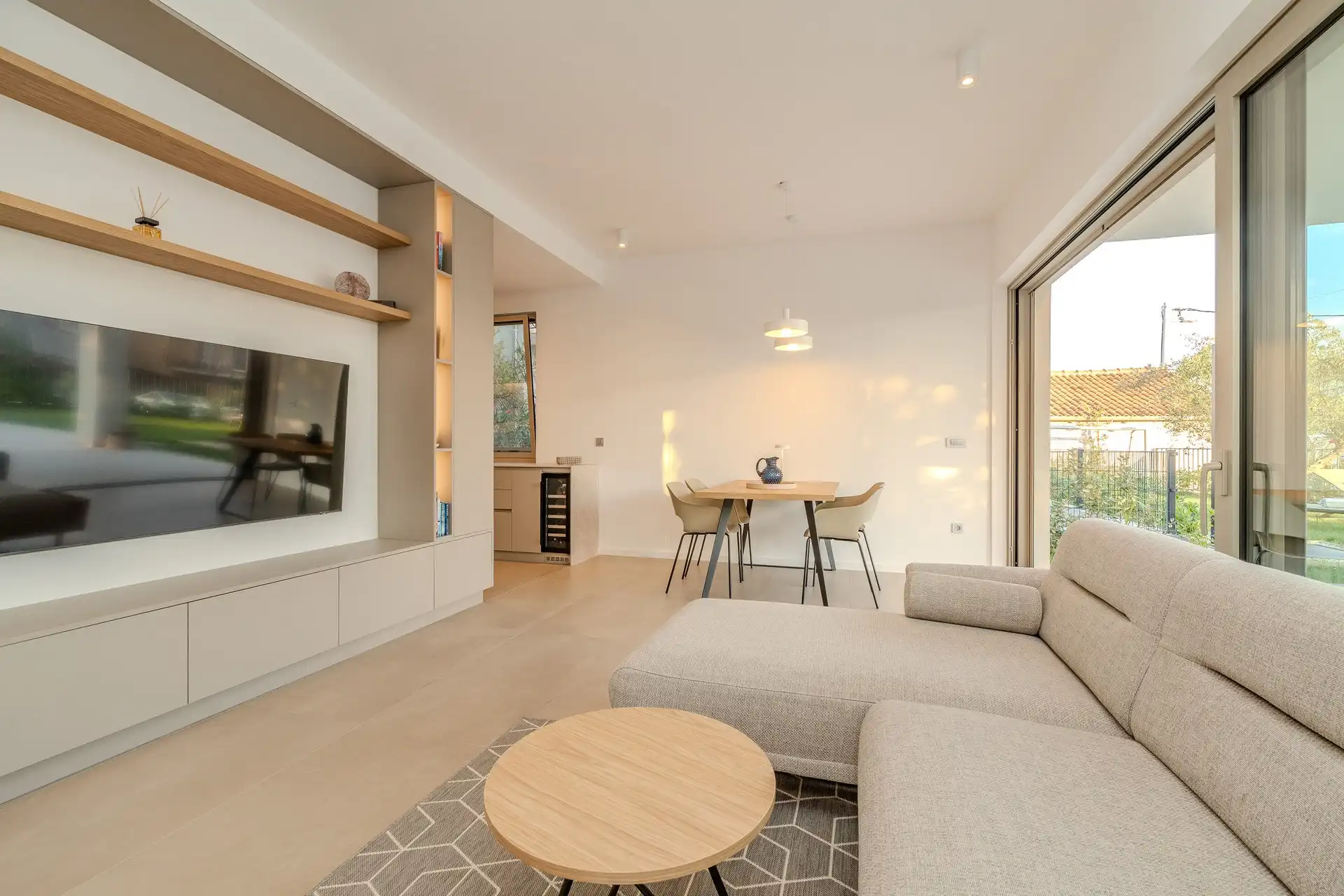 Apartment Q