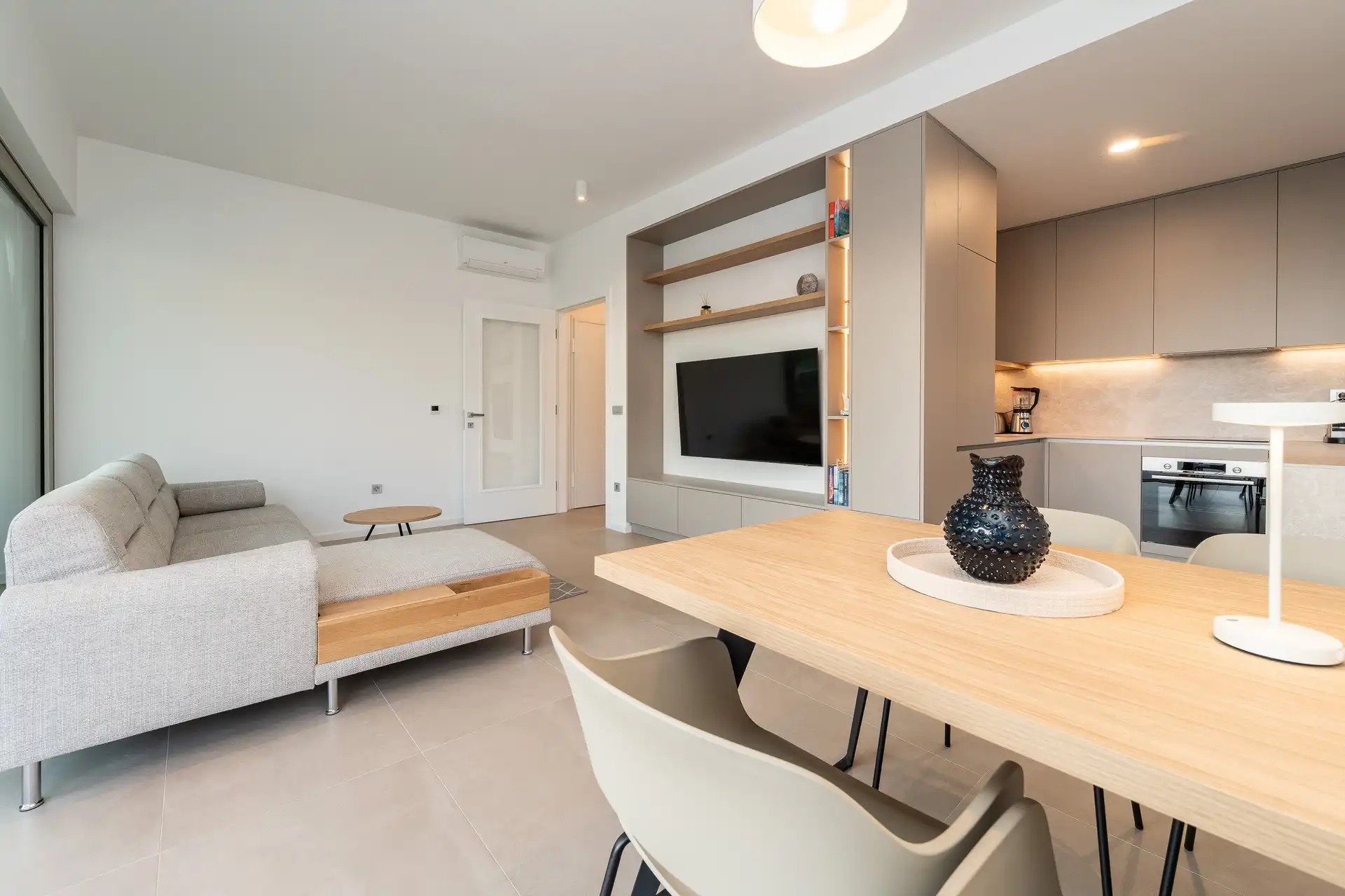 Apartment Q