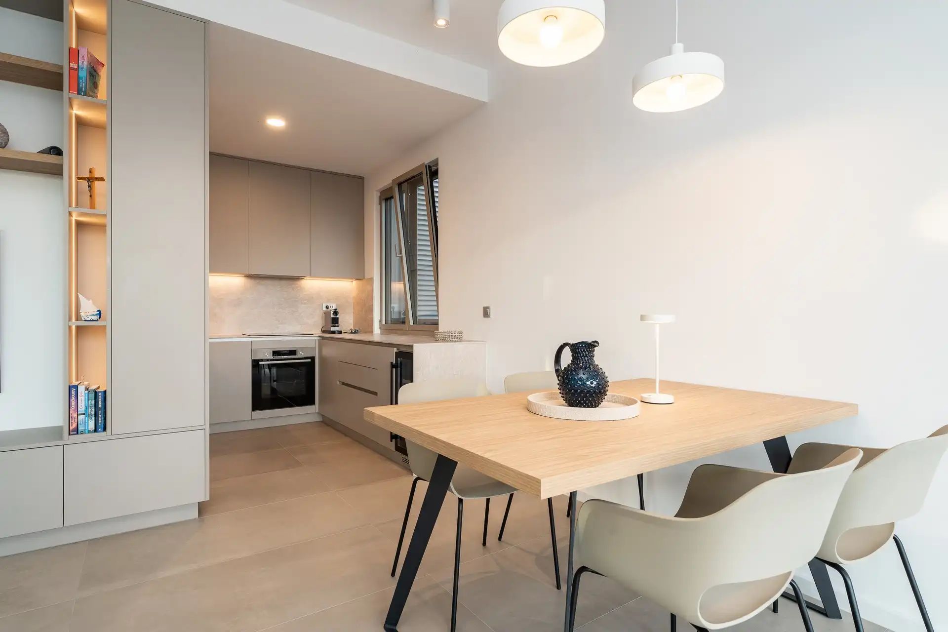 Apartment Q